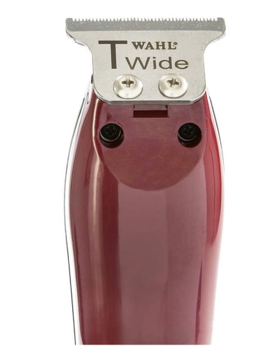 A closeup image of the wide T-blade of the Detailer